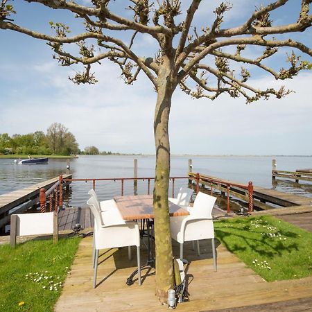 Villa Meerzicht 70 - Vakantiehuis Aan Het Water! Uitgeest Exterior foto