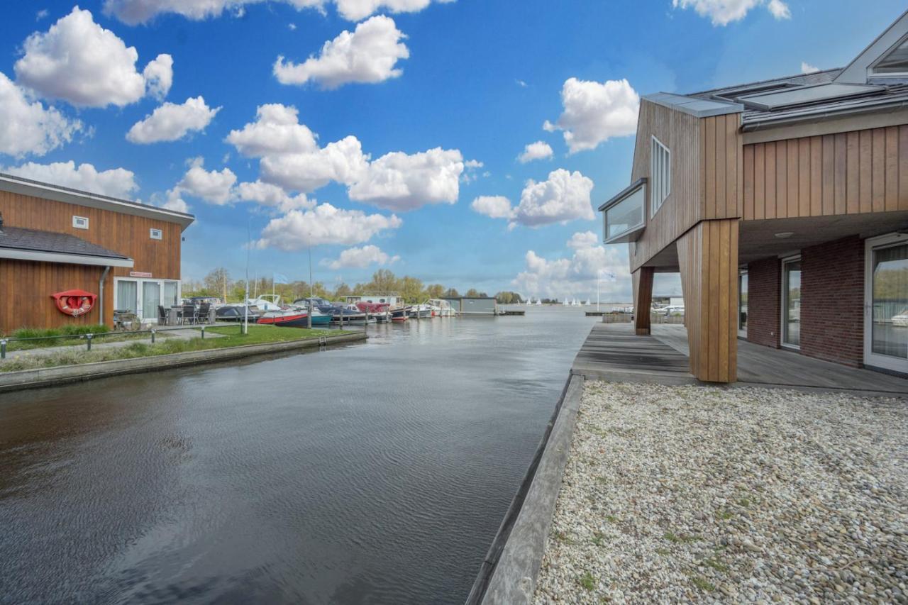 Villa Meerzicht 70 - Vakantiehuis Aan Het Water! Uitgeest Exterior foto