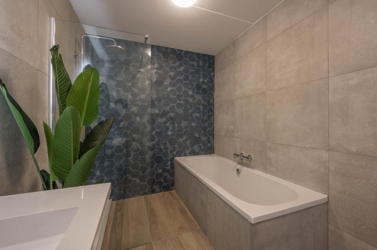 Villa Meerzicht 70 - Vakantiehuis Aan Het Water! Uitgeest Exterior foto